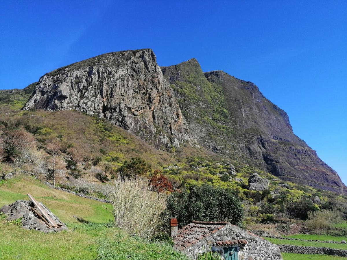 Вилла A Casa Do Ti Mendonca Lajes das Flores Экстерьер фото