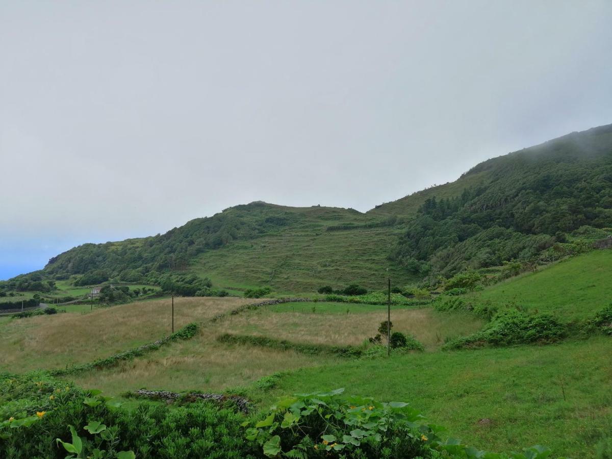 Вилла A Casa Do Ti Mendonca Lajes das Flores Экстерьер фото