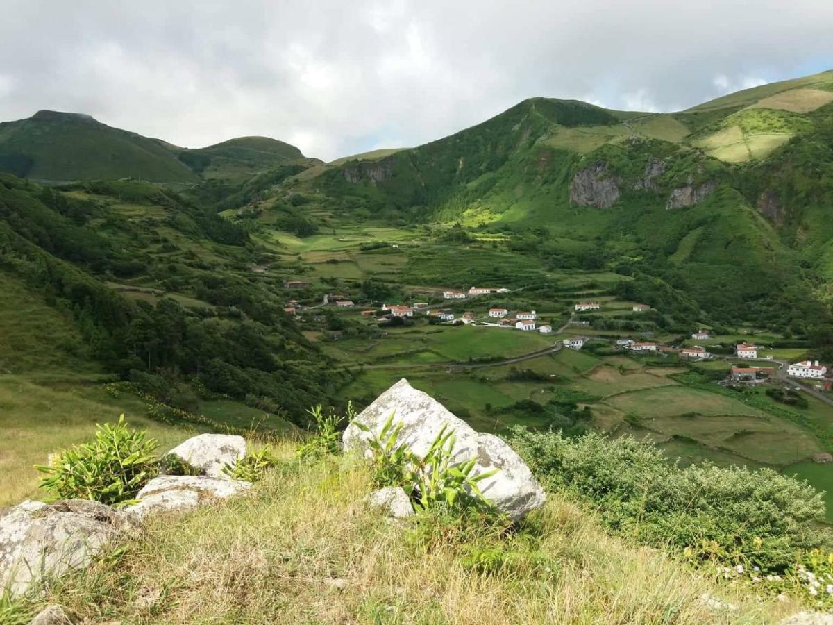 Вилла A Casa Do Ti Mendonca Lajes das Flores Экстерьер фото